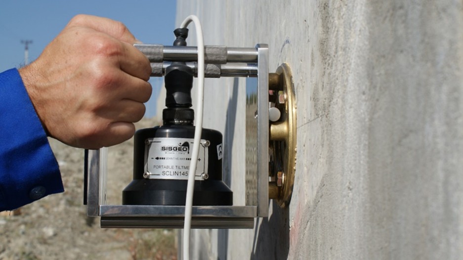 Understanding Tilt Meter Testing: Monitoring Structural and Ground Movement