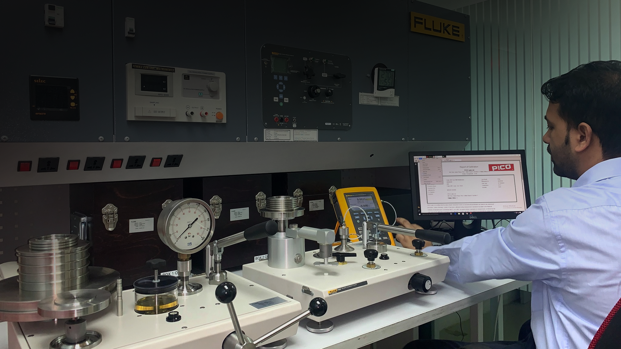 Education & R&D Lab